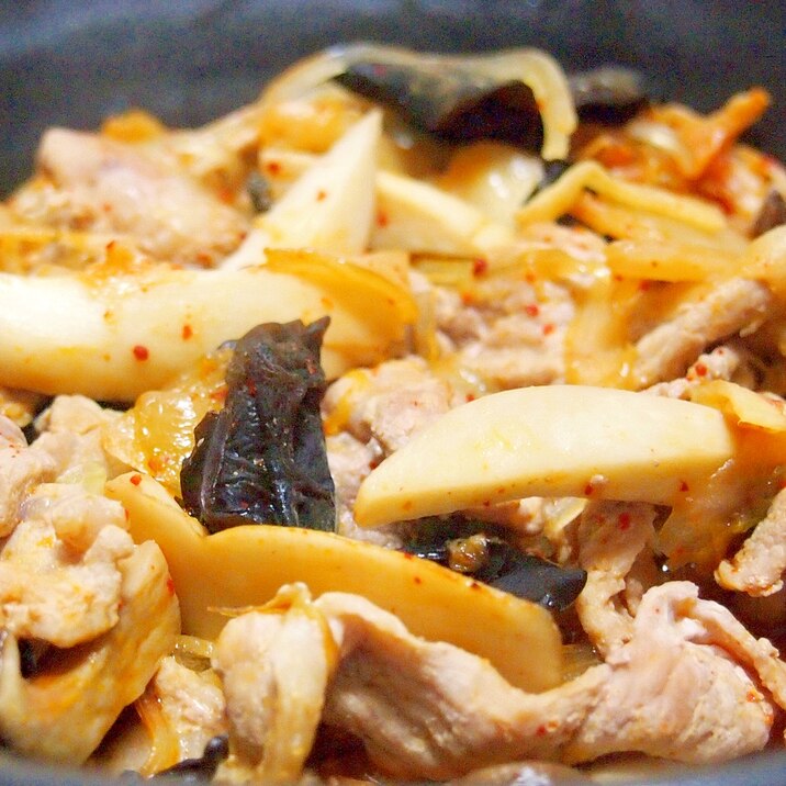 豚肉とエリンギの韓国風炒め煮